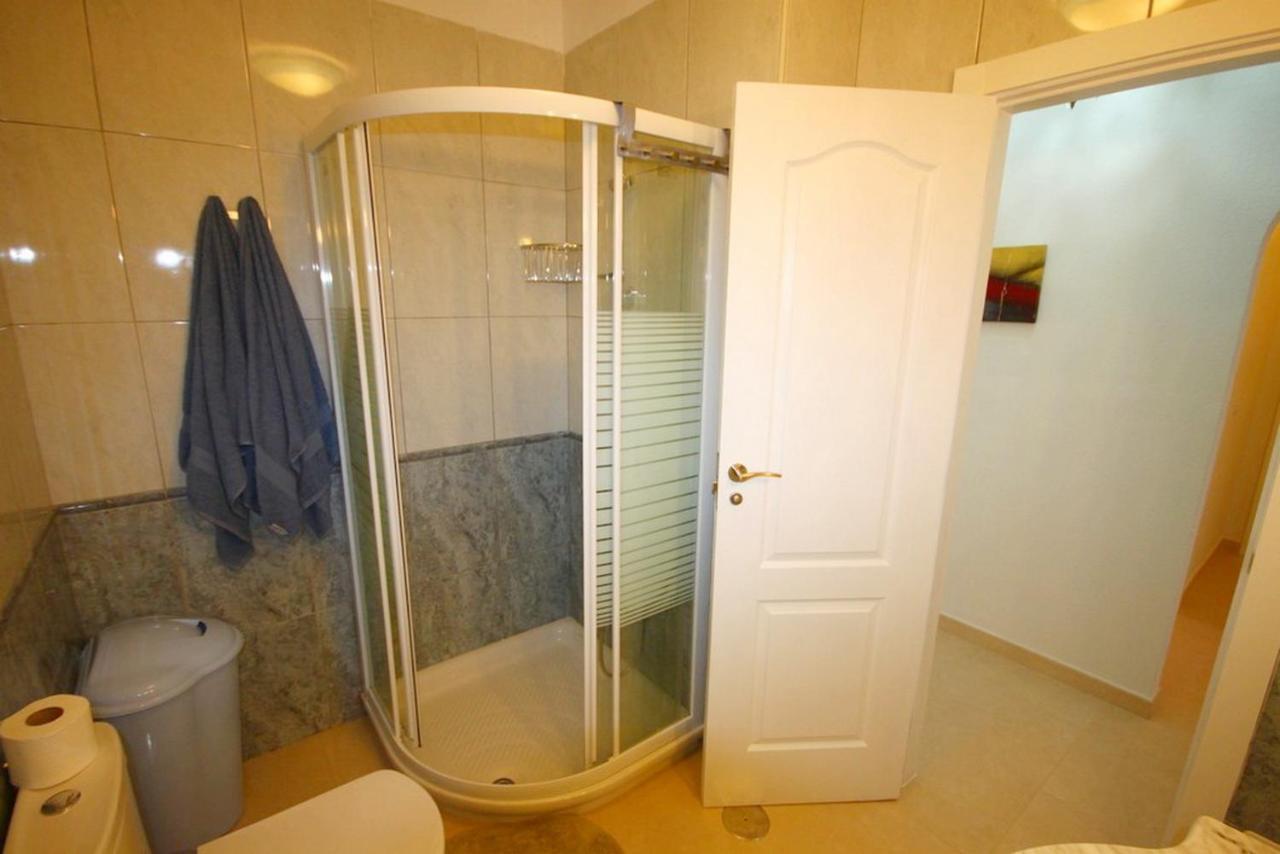 Fabulous Two Bedroom Apartment Near Las Vistas Beach In Los Cristianos Arona  Kültér fotó