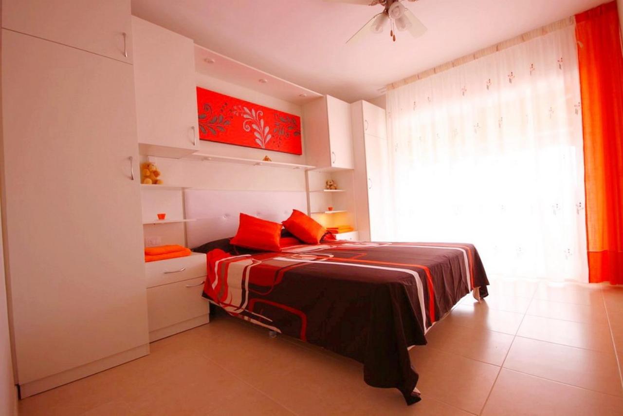 Fabulous Two Bedroom Apartment Near Las Vistas Beach In Los Cristianos Arona  Kültér fotó